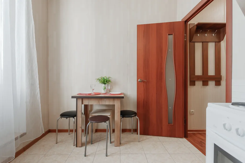 Большая 1-комнатная квартира с отдельной кухней