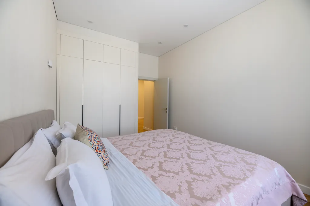 R house Mega Атакент