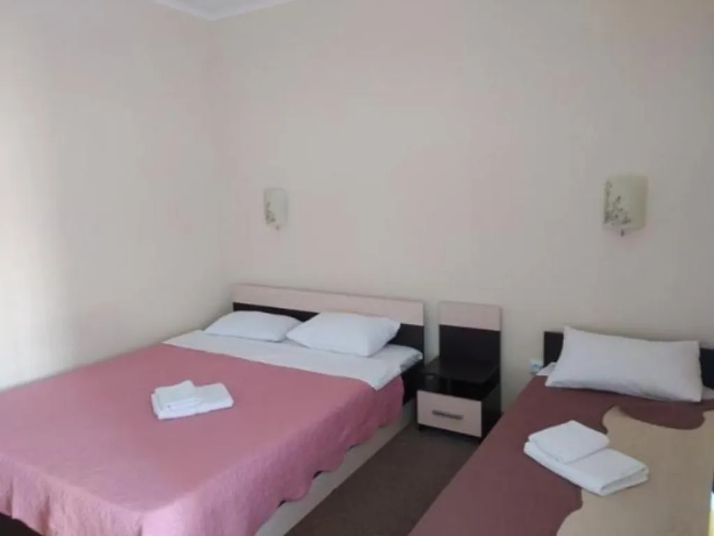 Квартира Комната — Новоотрадное