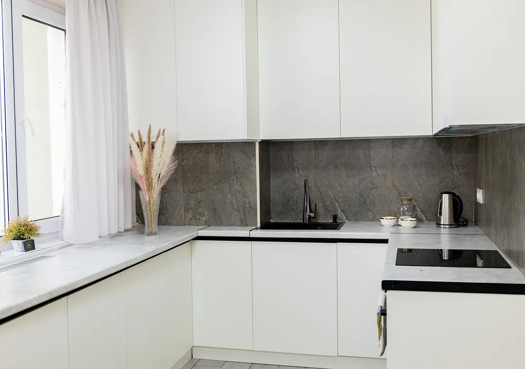 Красивая квартира с видом на горы