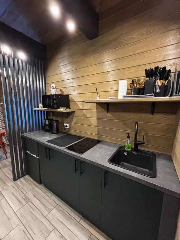 Коттедж Дом с баней и чаном в окружении леса и выходом к реке — Шадрино