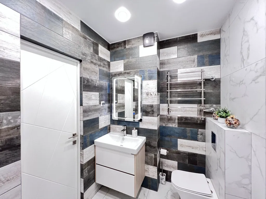 Стильная современная двушка центр