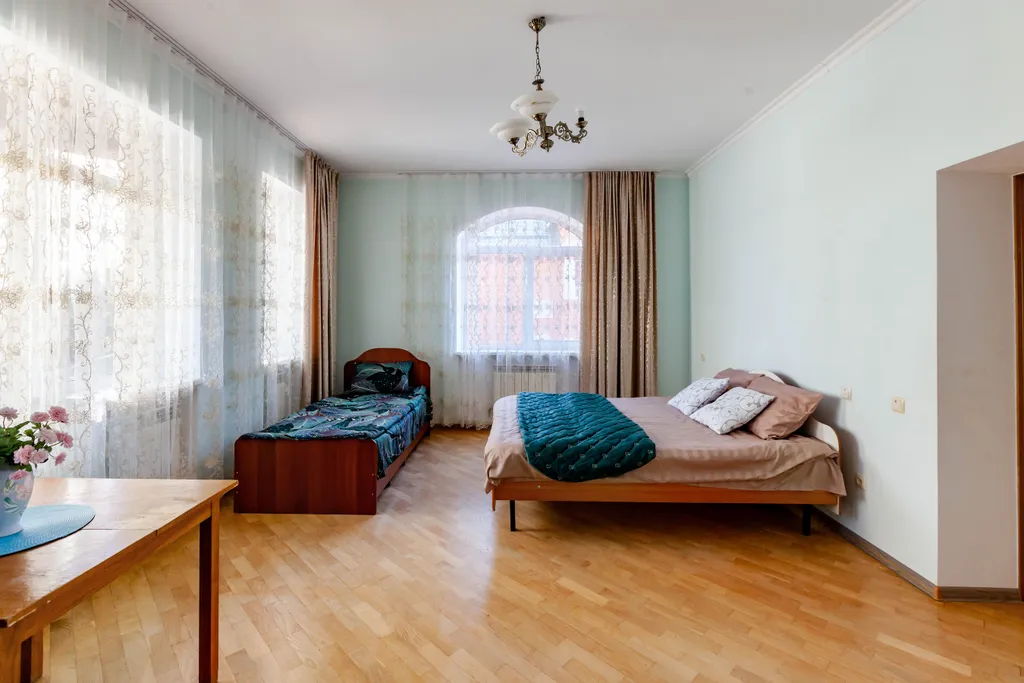 Уютный дом в центре города