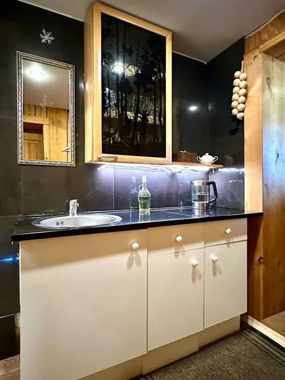 Уютный частный домик у берега