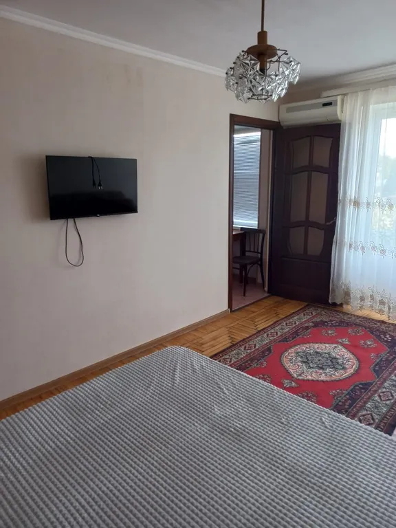 Квартира 1-комнатная квартира с видом на море — Сухум