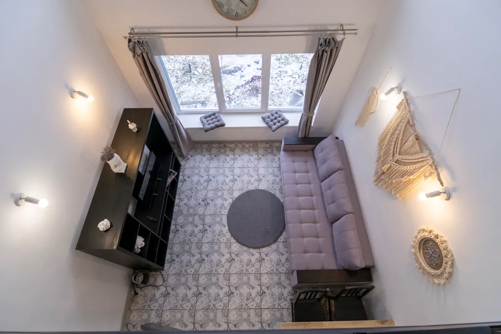 Дом в стиле лофт с своим озером на территории