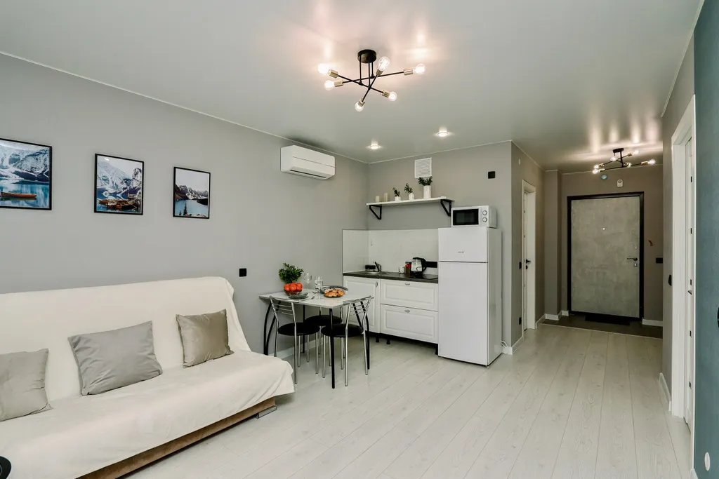 Евро двухкомнатная квартира для комфортного отдыха в центре города