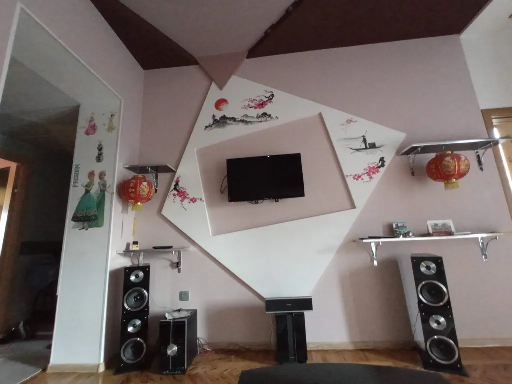 Тихое жилье в зелёном дворе