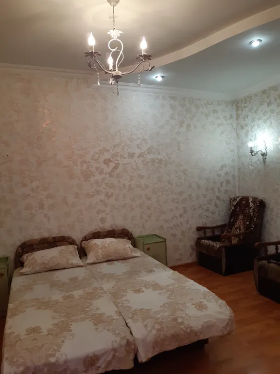 Уютная квартира отдельным входом и своим двориком