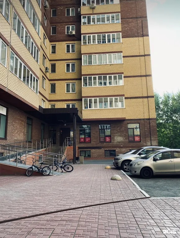 Квартира Просторная квартира у ТРЦ Арсиб Тауэра — Тюмень