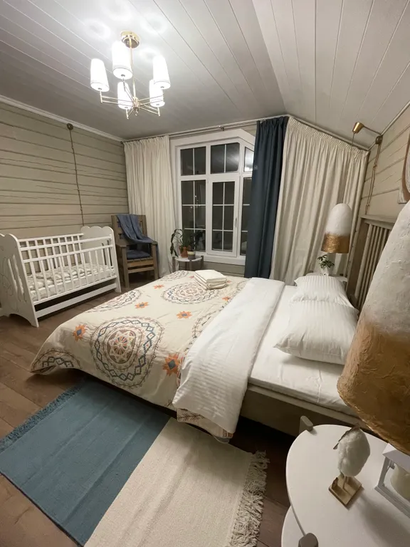 Гостевой дом Добрый Филин с большим летним бассейном и кондиционерами