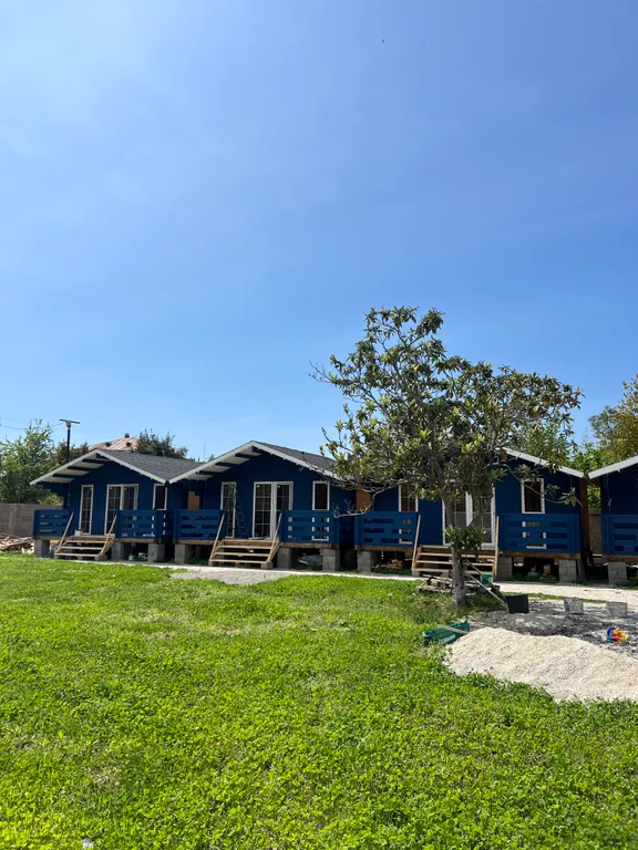 Коттедж 1-комнатный Дом — Гагра