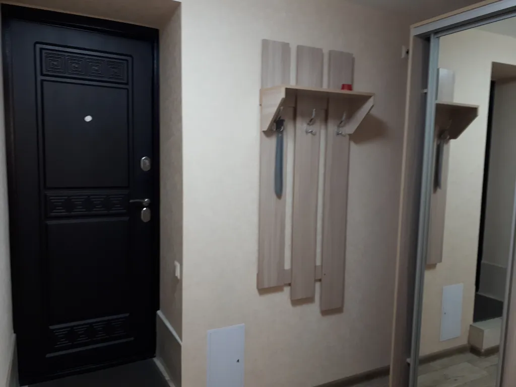 2 комнатная .на Донской 26а