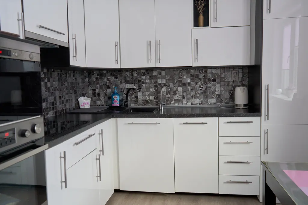 Дом У канатки