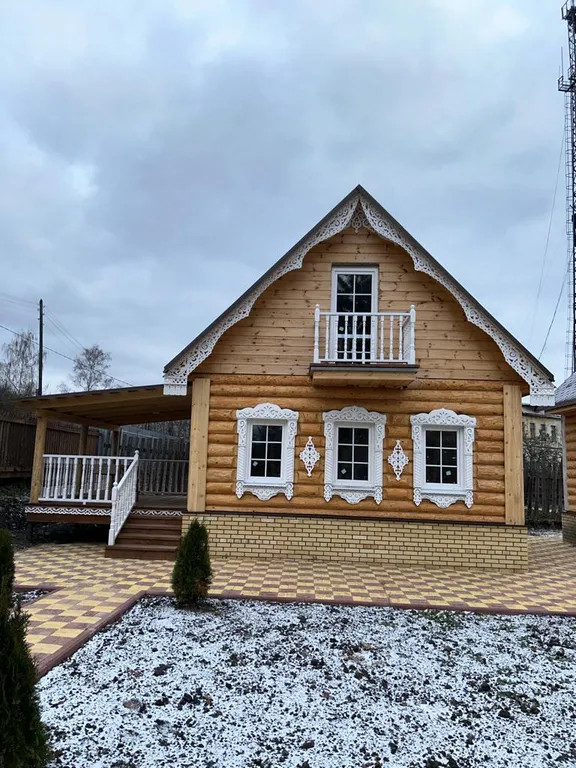 Уютный коттедж на берегу Неро