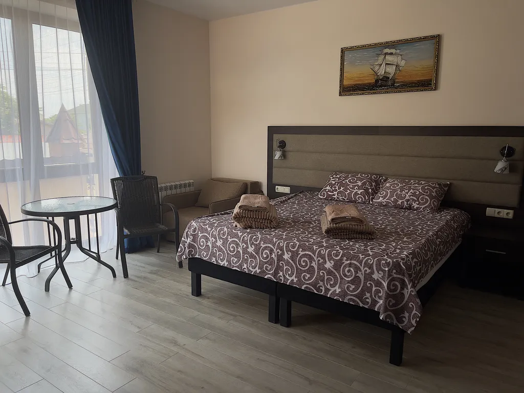 Квартира Комната — аренда посуточно в Новофёдоровка