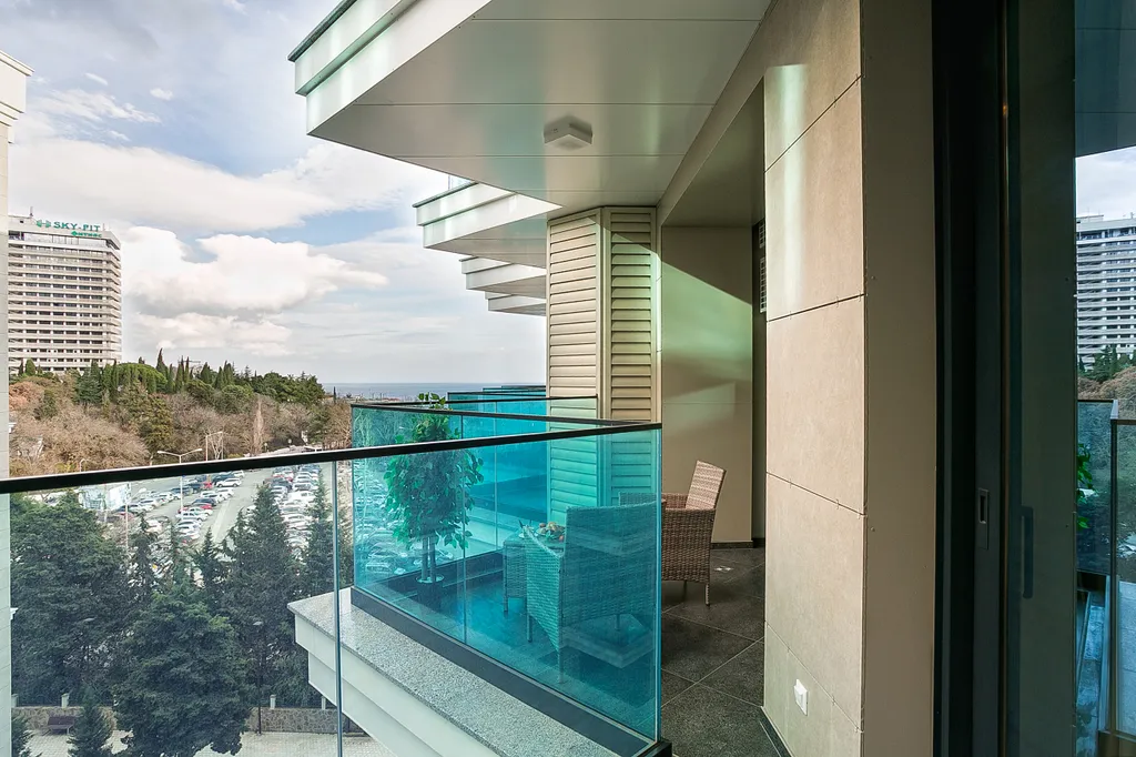 Апартаменты в Скай Плаза у моря с двумя террасами