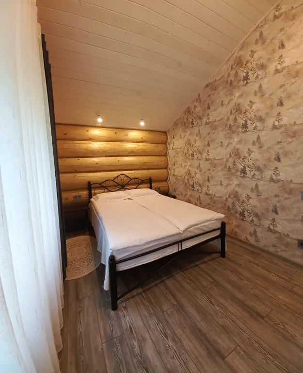 Экошале на берегу Селигера