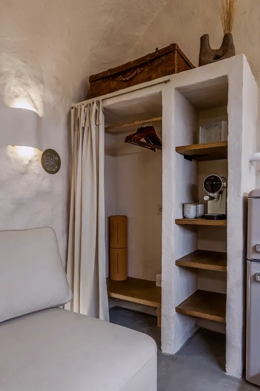 Квартира Квартира Cave Apartment: Уникальное пространство для отдыха и релаксации в стил — Санкт-Петербург