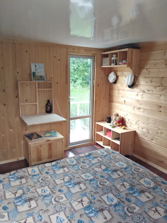 Хаусбот на Мунозере - одном из самых красивых и чистых озёр в Карелии