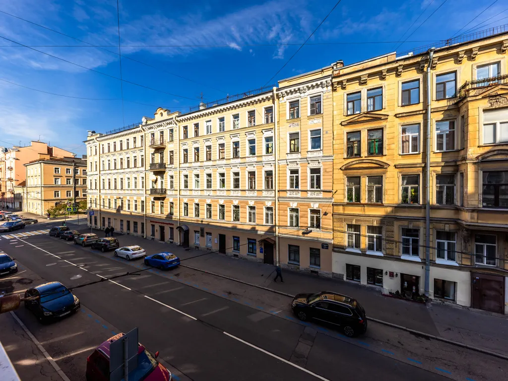 Квартира с новым ремонтом в центре города