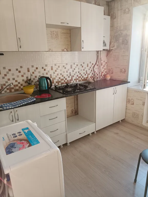 Однокомнатнaя кваpтирa в цeнтрe