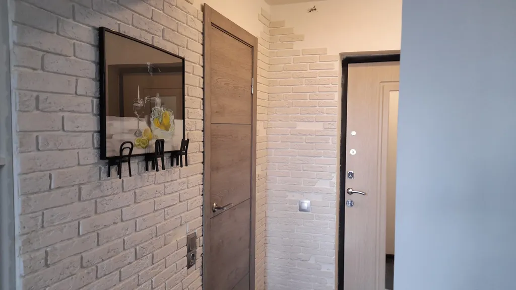 Современная студия на Авиаторов