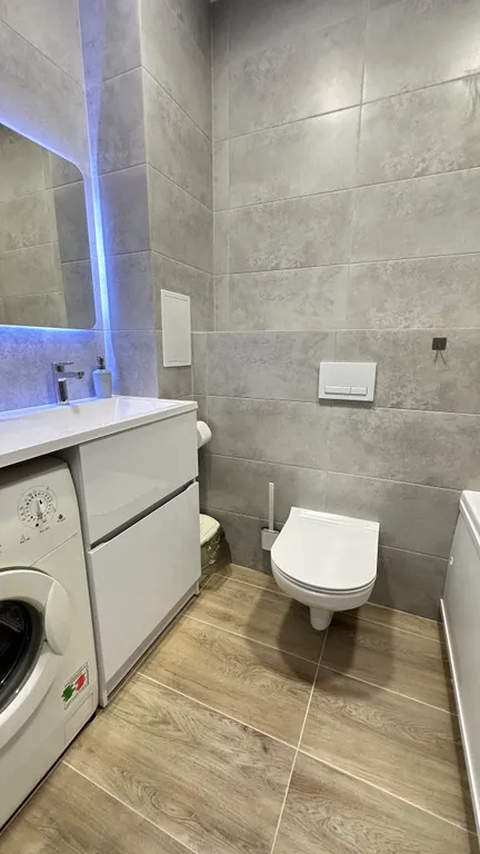 Евро 2-комнатная с новым ремонтом рядом с ТРЦ Планета