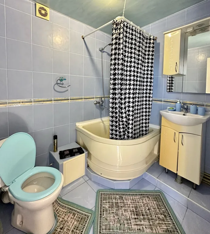 Однокомнатная в центре города с верандой