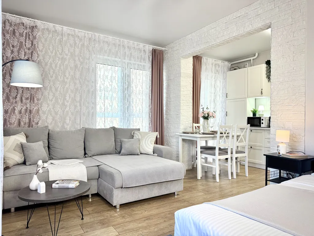 Квартира Просторная квартира для семьи — Сальское