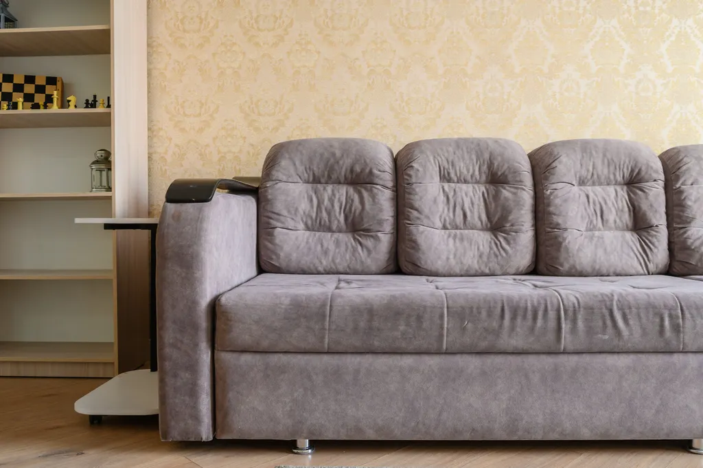 Трехкомнатная квартира с видом на горы в центре города