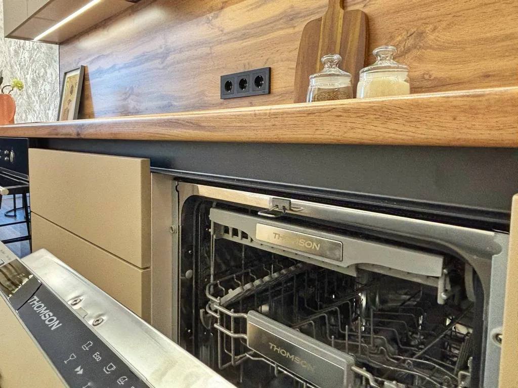 Дизайнерская евродвушка в центре города в топовом ЖК Лесопарковый