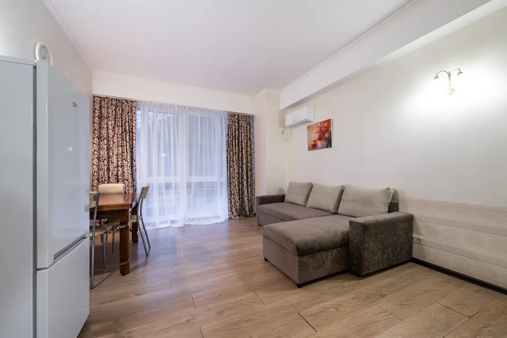 Классические апартаменты с двумя спальнями и ванной, 1 этаж