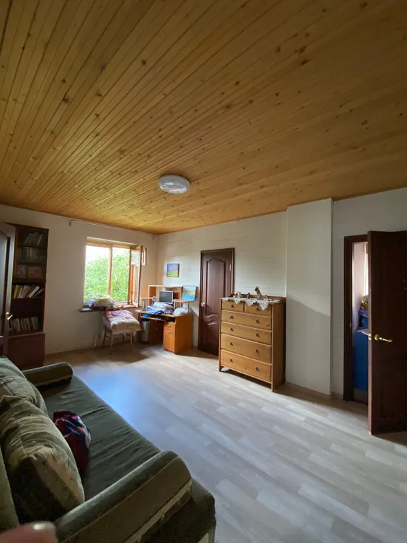 Большой уютный дом