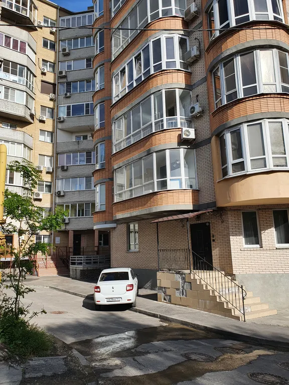 Двухкомнатная квартира с потрясающим видом на Набережную Дона