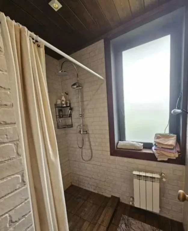 Коттедж Загородный дом на берегу реки — Матросово