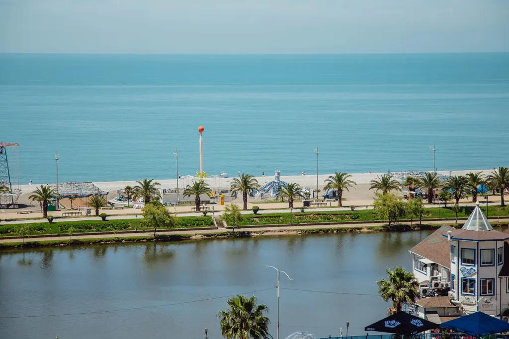 Квартира Апартаменты с видом на море первая линия — Батуми