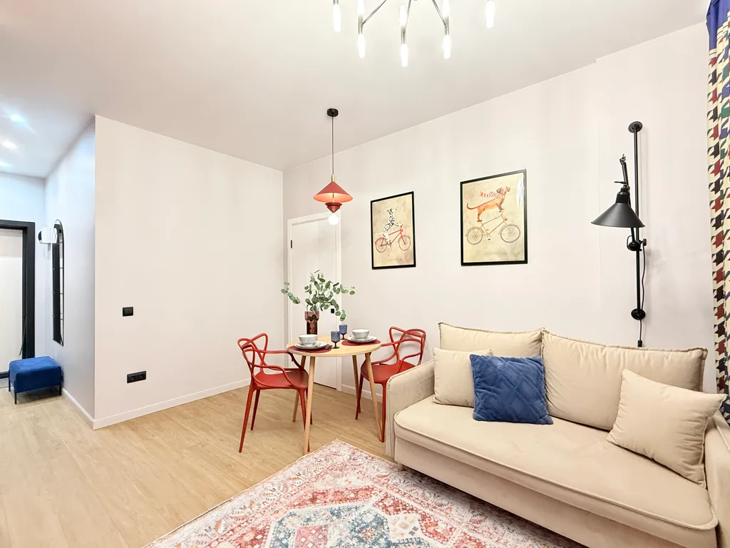 Квартира Квартира Яркий дизайн, панорама на реку прямо с кровати — Новосибирск