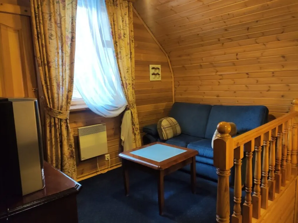 Коттедж 3-комнатный Дом — Лопотово