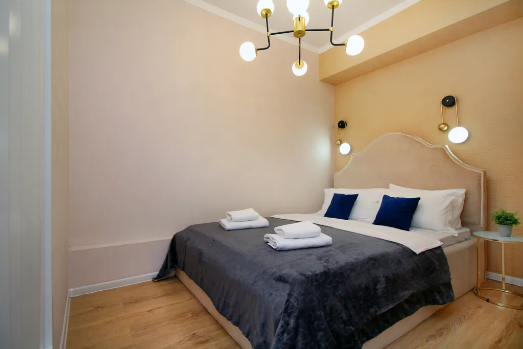 Квартира Неповторимая студия в Молодежке — Алматы