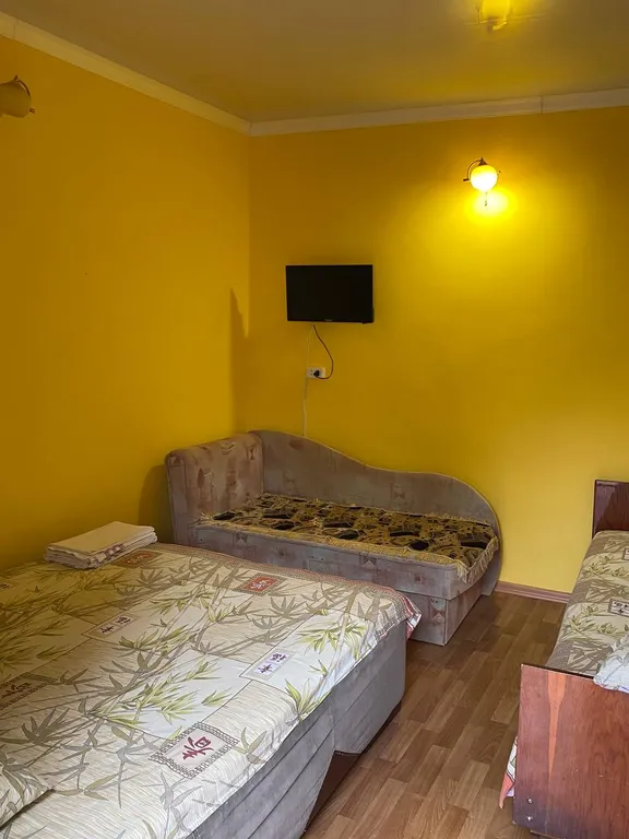 Летний домик рядом с морем, со своей зоной отдыха