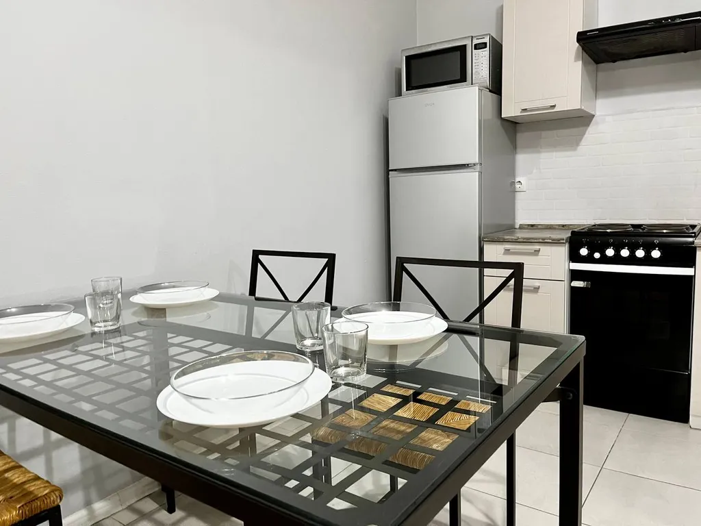 Стильные трехкомнатные апартаменты Санни Дейс