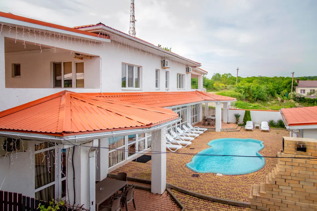 Коттедж Вилла резиденция белый дом — аренда посуточно в Архипо-Осиповка