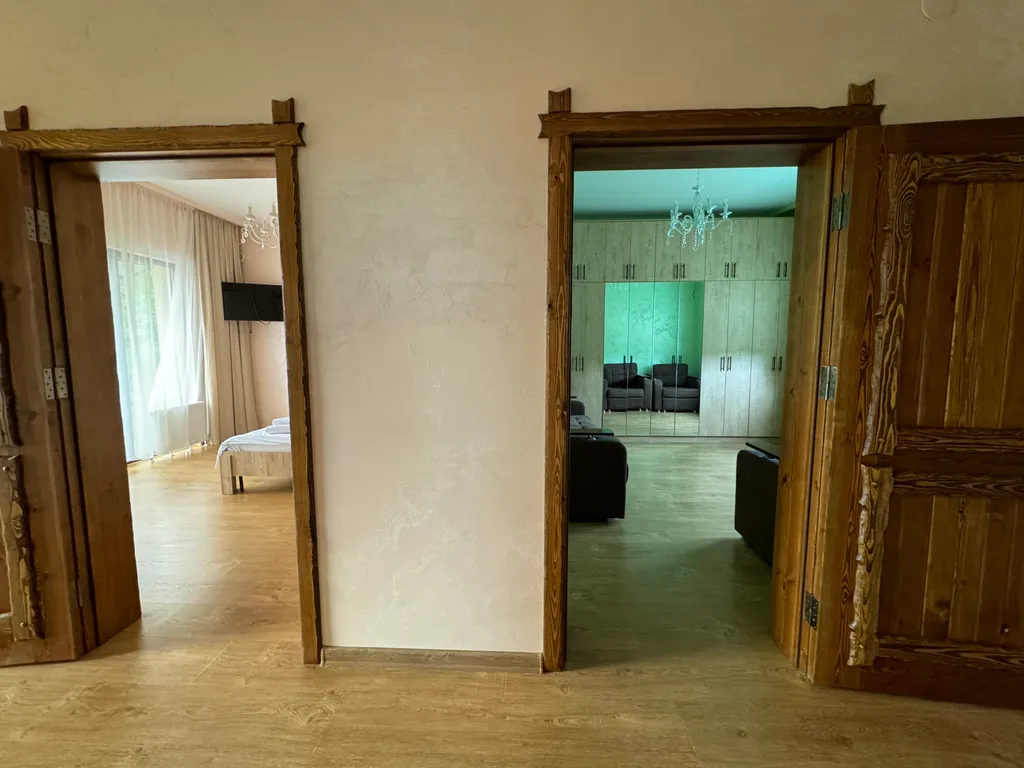 Коттедж, бассейн теплый, баня для семейного отдыха до 8 гостей