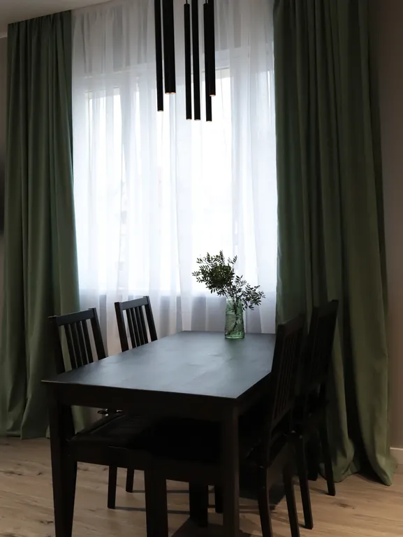 Уютная квартира в центре города с отдельной спальней