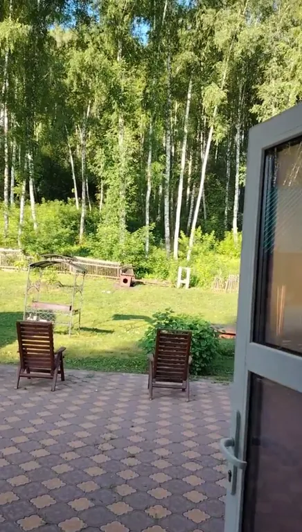 Благоустроенный дом 100кв.м с березовым лесом на территории.