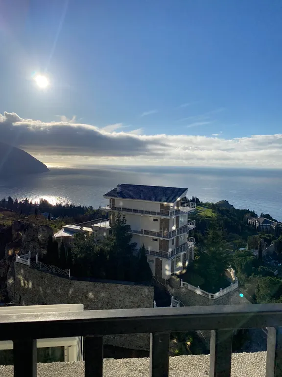 Уютная квартира с потрясающим видом на море рядом с лагерем Артек — аренда посуточно в Гурзуф