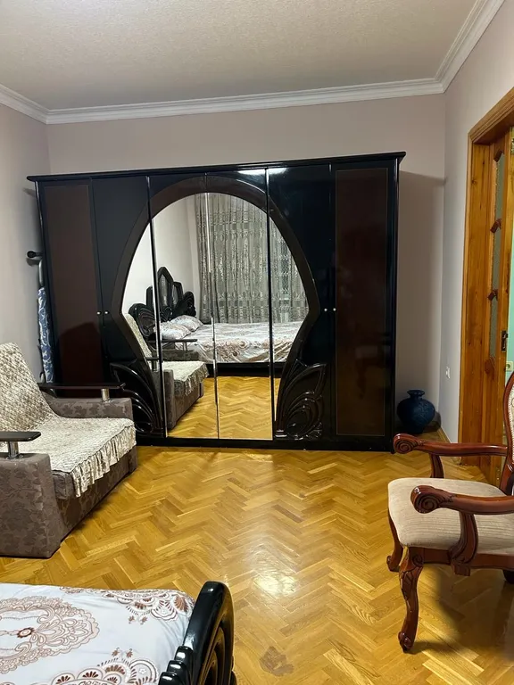 4-комнатный Дом