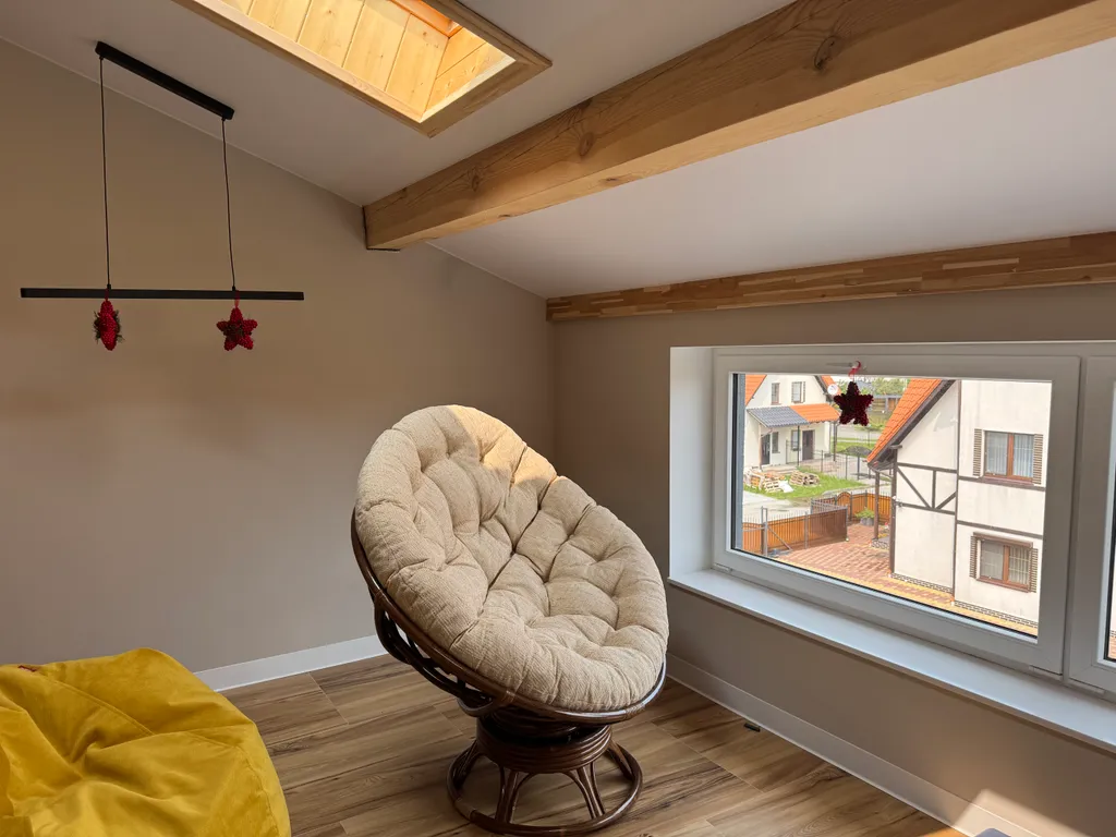 Комната у моря через сосновый бор