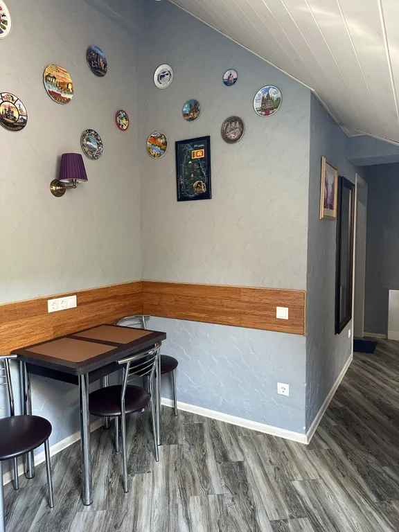 Четырехместный номер с видом на горы №3